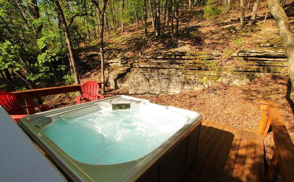 Cinnamon Valley - \"Das Haus am See\" in Eureka Springs, Carroll County (AR)