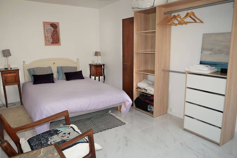 Appartement entier, Charmant appart a 7 min de Joigny - 26 min auxerre in Cézy, Région d'Auxerre