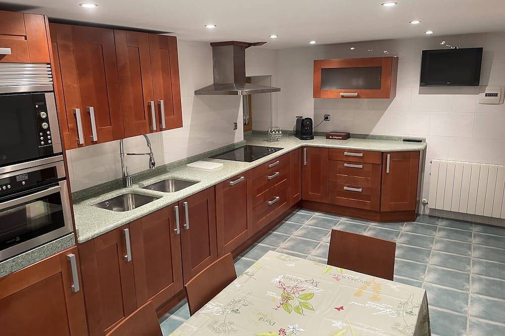 Apartamento entero, A 10 min del Parque Natural de Urkiola in Izurza, Vizcaya