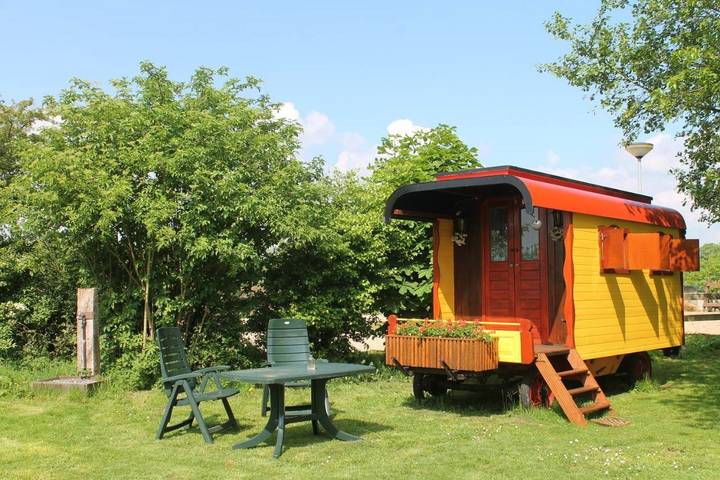 Vakantiehuis voor 2 personen, with Balkon and Terras as well as Tuin and Uitzicht in Tynaarlo