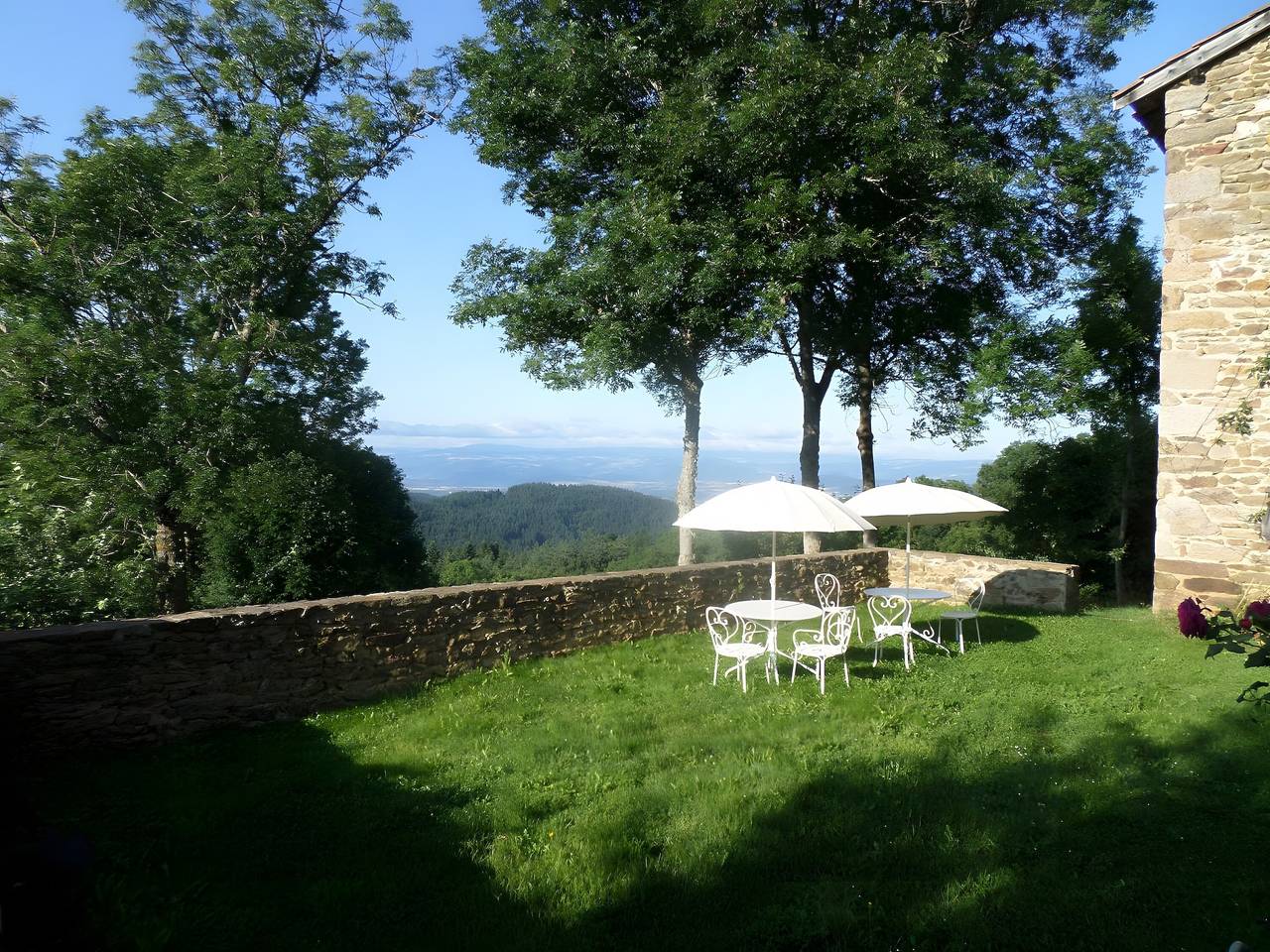 Gîte le balcon de montclard in Montclard, Parc Naturel Régional Livradois-Forez