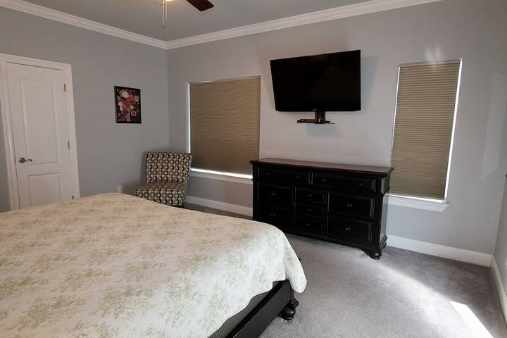 Vacation rental for 20 people, with balcony and pool by Orange Beach