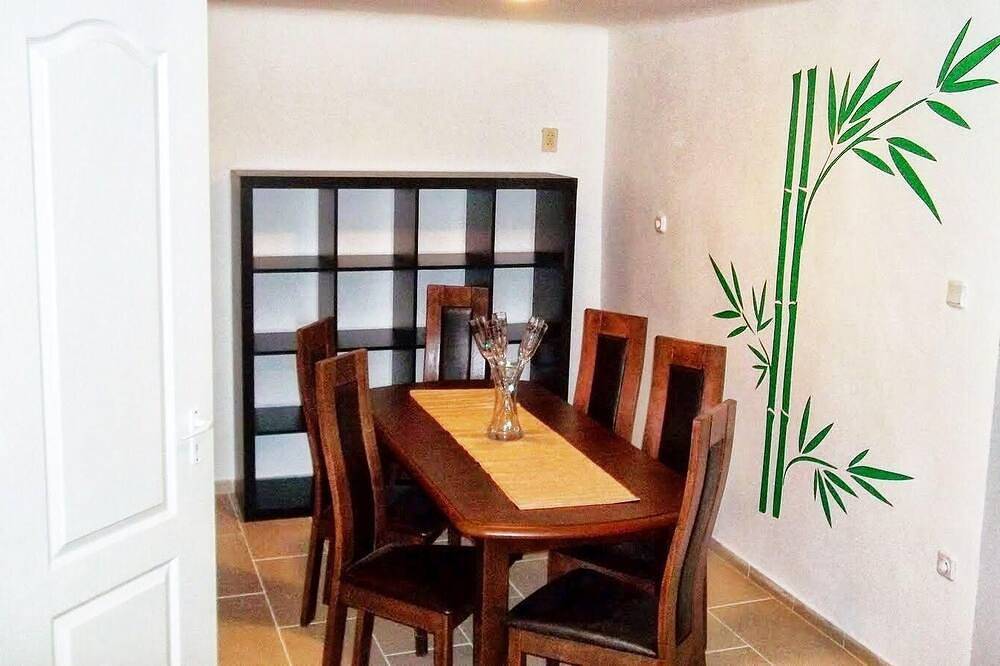 Apartamento entero, Apartamento de vacaciones Budapest para 1 - 4 personas con 1 dormitorio - Apartamento en casa unifam in Budapest, Közép-Magyarország