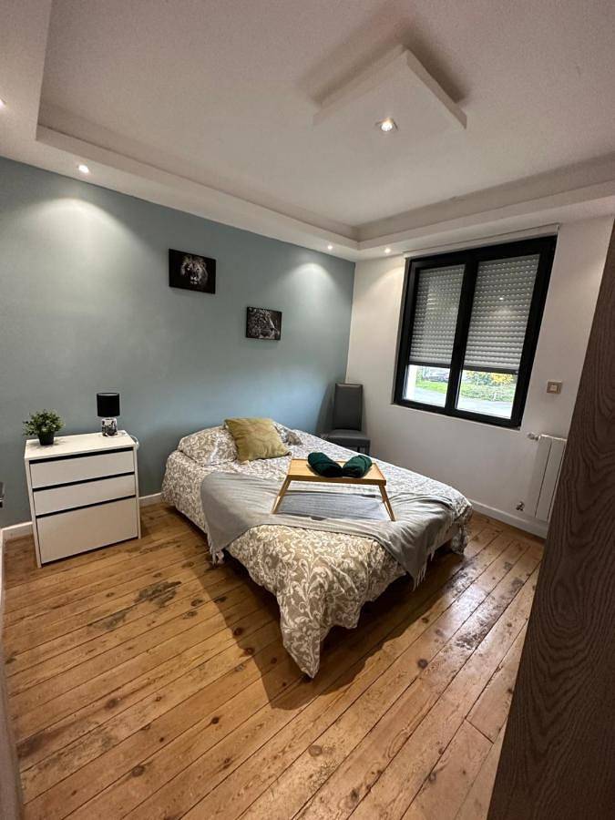 Appartement entier, One-Bedroom Apartment in Maisdon-sur-Sèvre, Région de Nantes