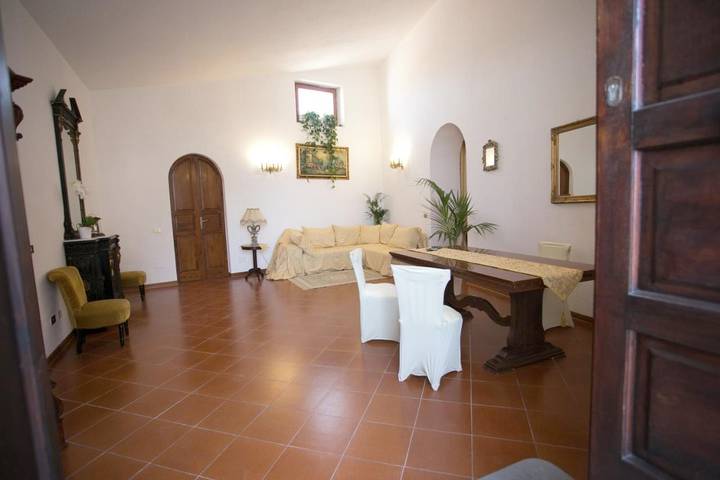 Ferienwohnung für 2 Personen, mit Balkon und Ausblick in Tropea - 2