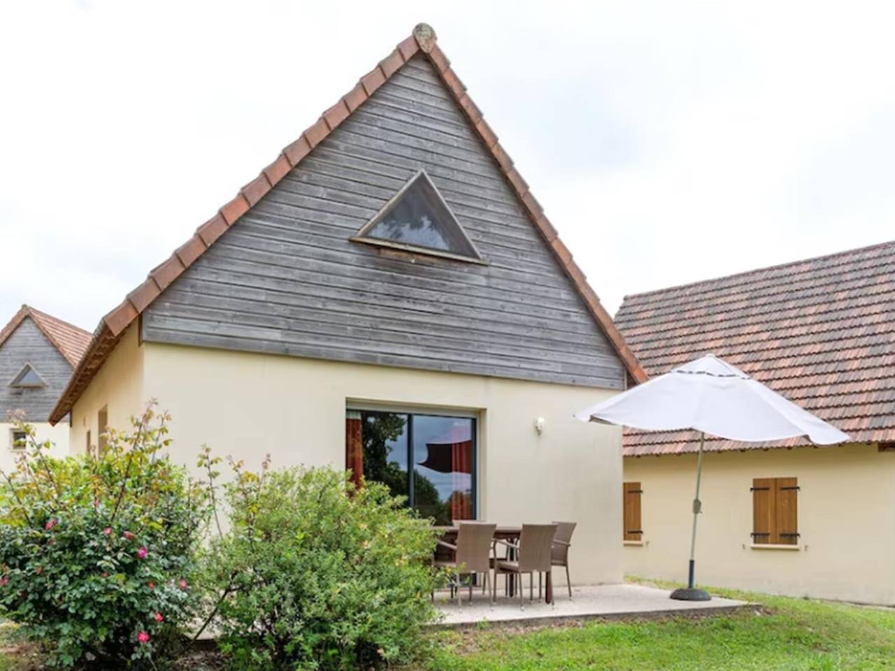 Prachtig huis op vakantiepark met zwembad in Le Bourg (Lot), Lot