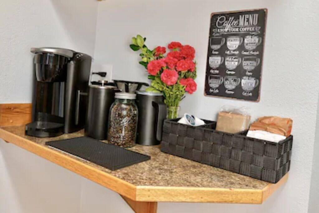 Fishy-Fishy Townhome, 2Br/2Ba in Kenai, Kenai Peninsula