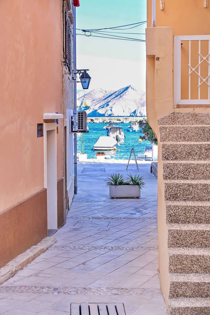 Ferienwohnung für 2 Personen in Baska