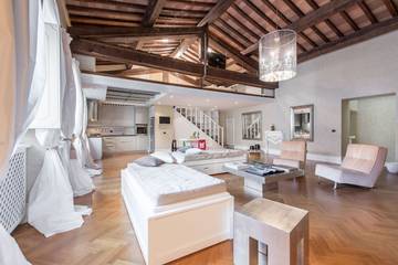 Loft per 5 Persone in Firenze Centro storico, Firenze, Foto 2