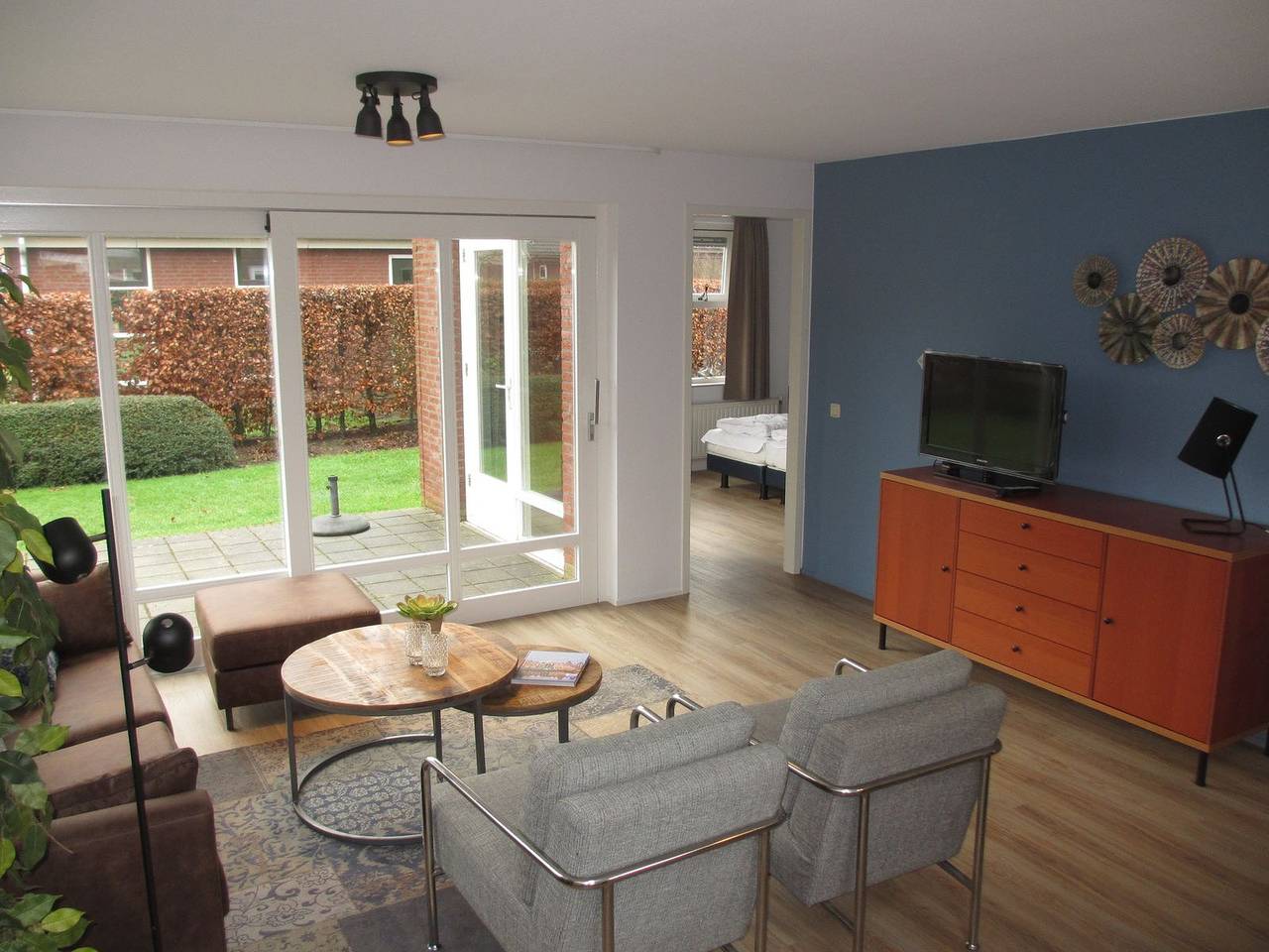 Freistehendes Ferienwohnung für 4 Personen auf Ferienpark in Roelofarendsveen. in Roelofarendsveen, Groene Hart