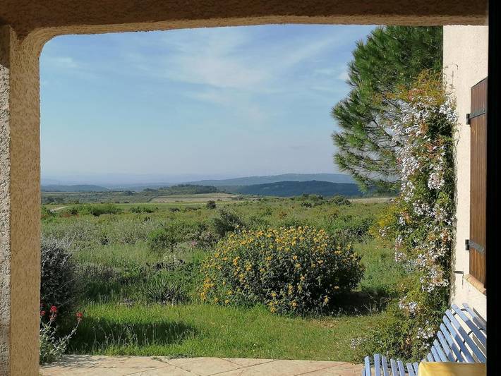 Location de vacances pour 4 personnes, avec Terrasse ainsi que Jardin et Vue à Saint-Jean-de-Minervois - 2
