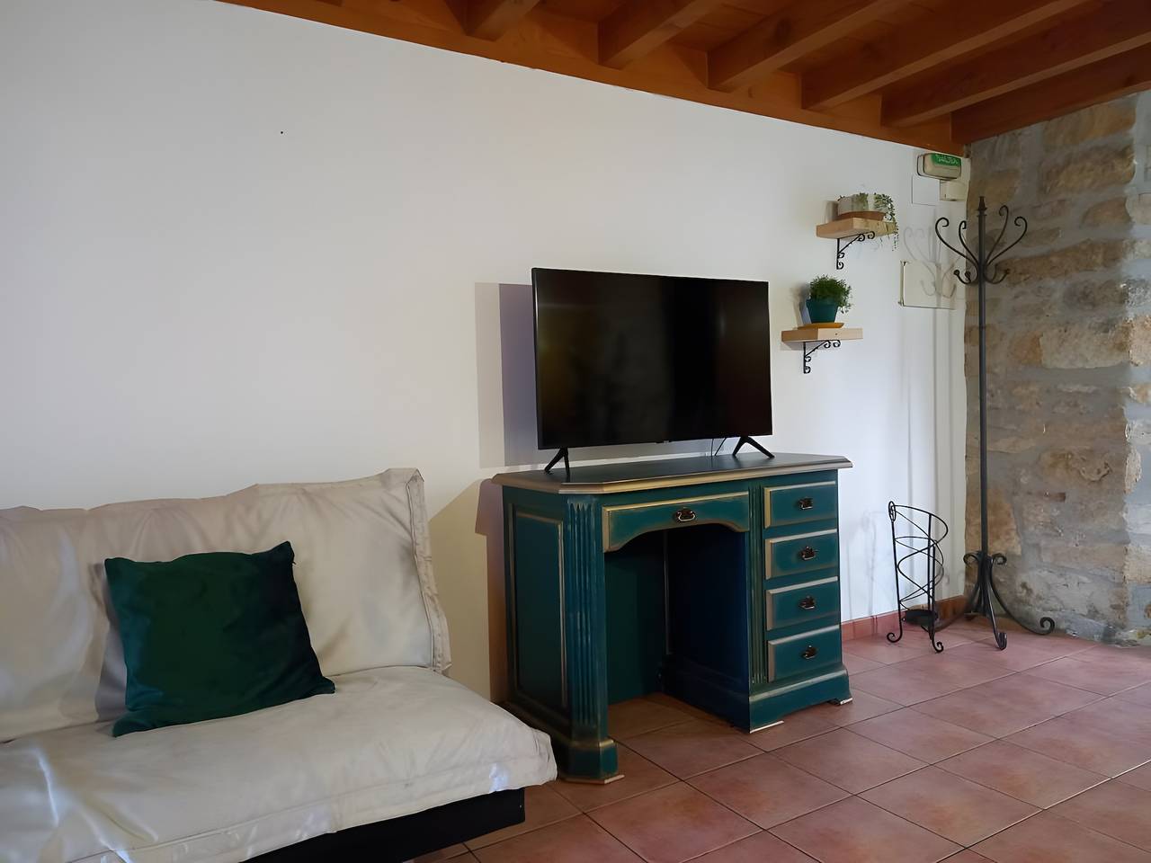 Geheel appartement, Appartement in Alsasua met gedeeld zwembad, tuin en barbecue in Alsasua, Cantabrisch Gebergte