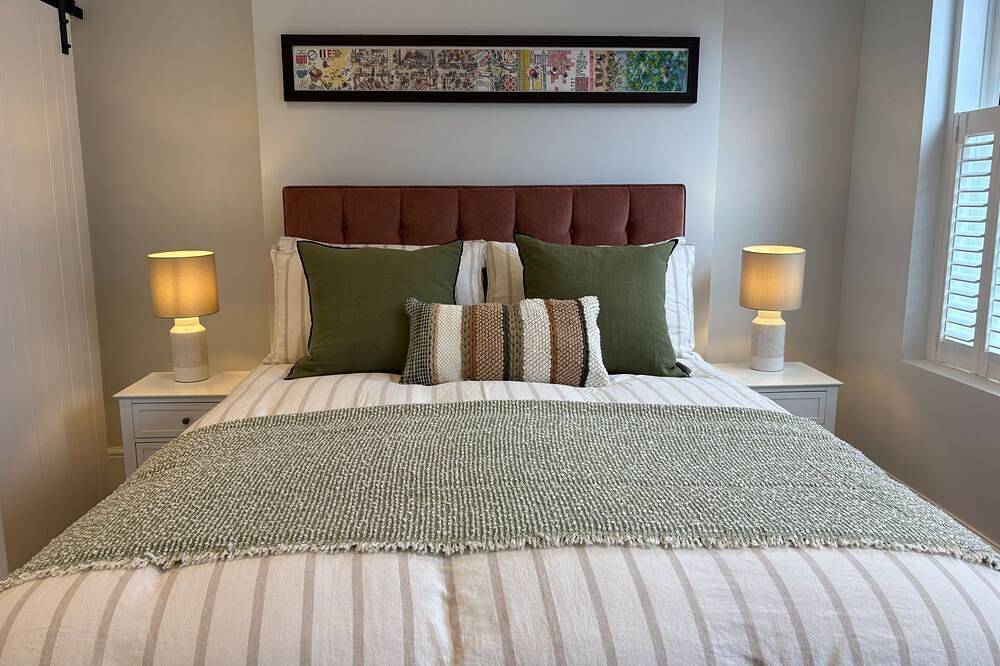 Little Meads House - charming cottage close to seafront in Eastbourne, East Sussex