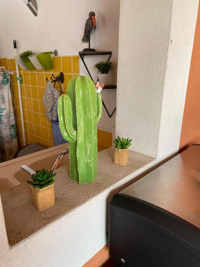 Location de vacances pour 9 personnes, avec jardin et vue ainsi que balcon et piscine à Cabrières (Gard) - 4