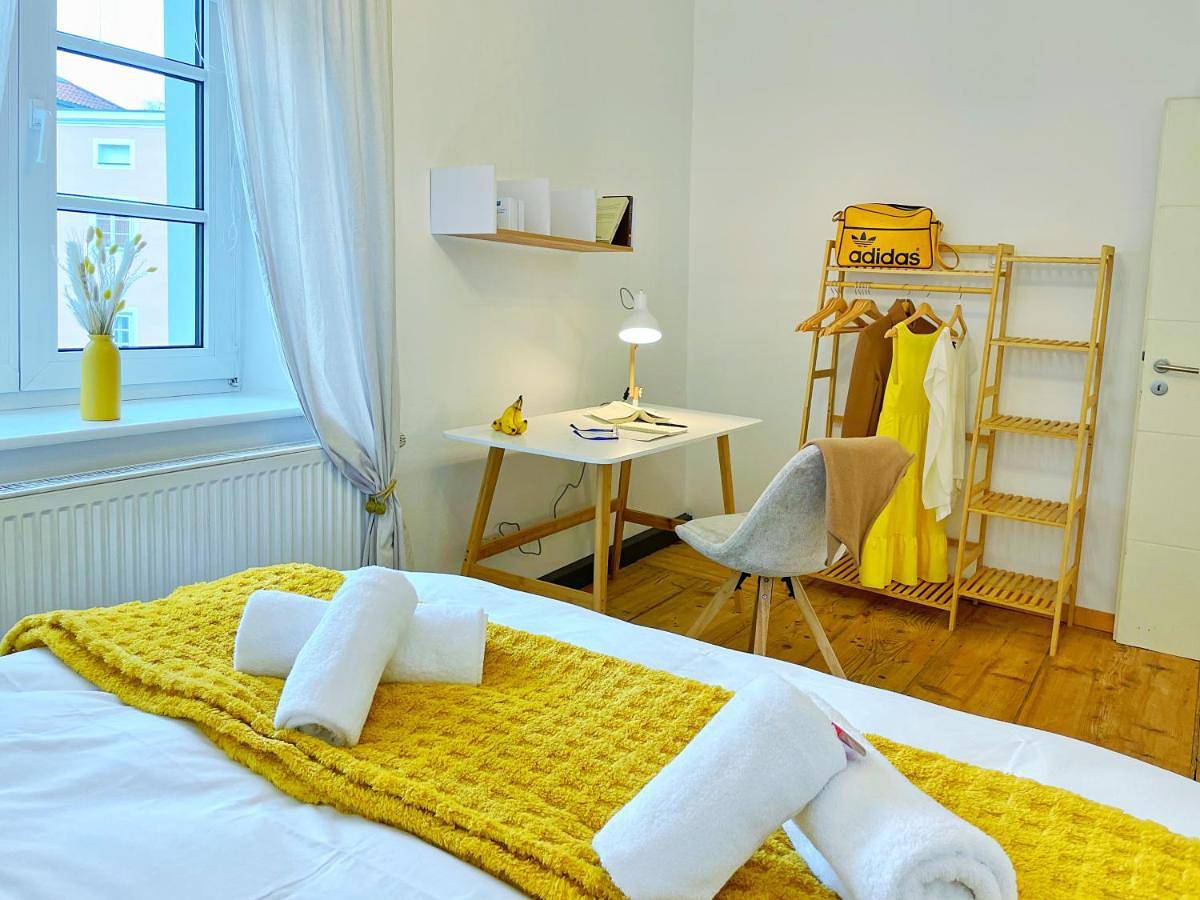 Ganze Wohnung, 'Goldpath' Passaucity I Central I Oldtown I Balkon I Italien garden I stylish I Wiputv in Passau, Passauer Land