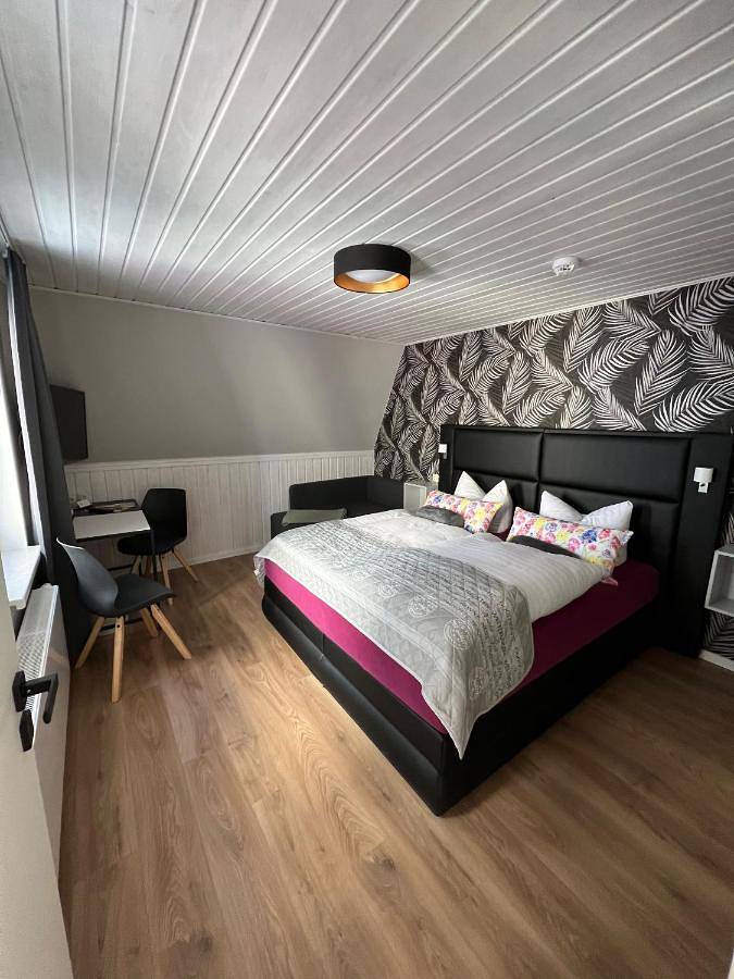 BnB für 3 Personen, mit Ausblick in Meißen