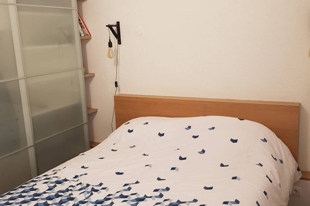 Appartement entier, Appart. 38m centre ville-port, parking privé in La Grande-Motte, Côte d'Améthyste