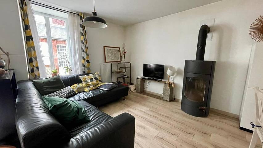 Location de vacances pour 4 personnes, avec terrasse et jardin à Genêts - 3