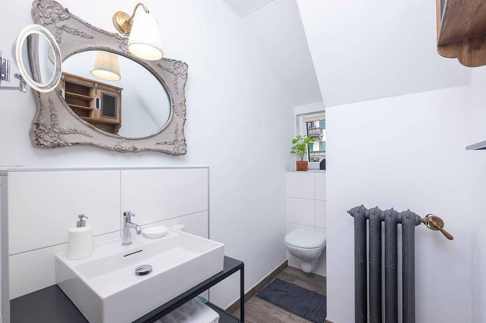 Geheel appartement, Ferienwohnung 5 - Ferienwohnungen in der Kaffeewerkstatt in Sankt Wolfgang im Salzkammergut, Traunviertel