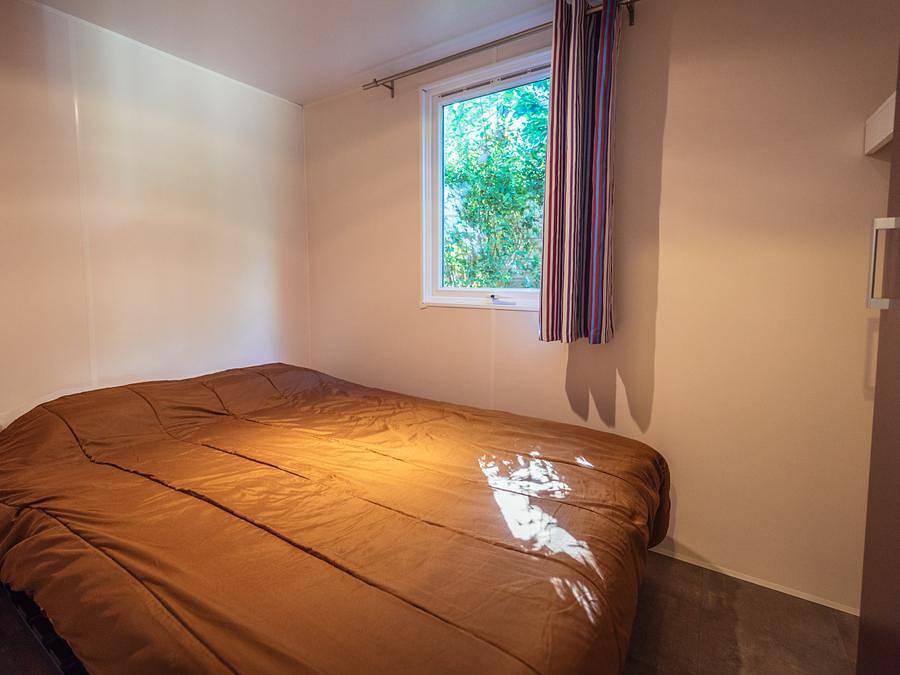 Camping Sites et Paysages - L'Etang de Brissac  - Mobilhome 5 personas - Authion Classic Cottage 2bed. in Brissac-Quincé, Angers region
