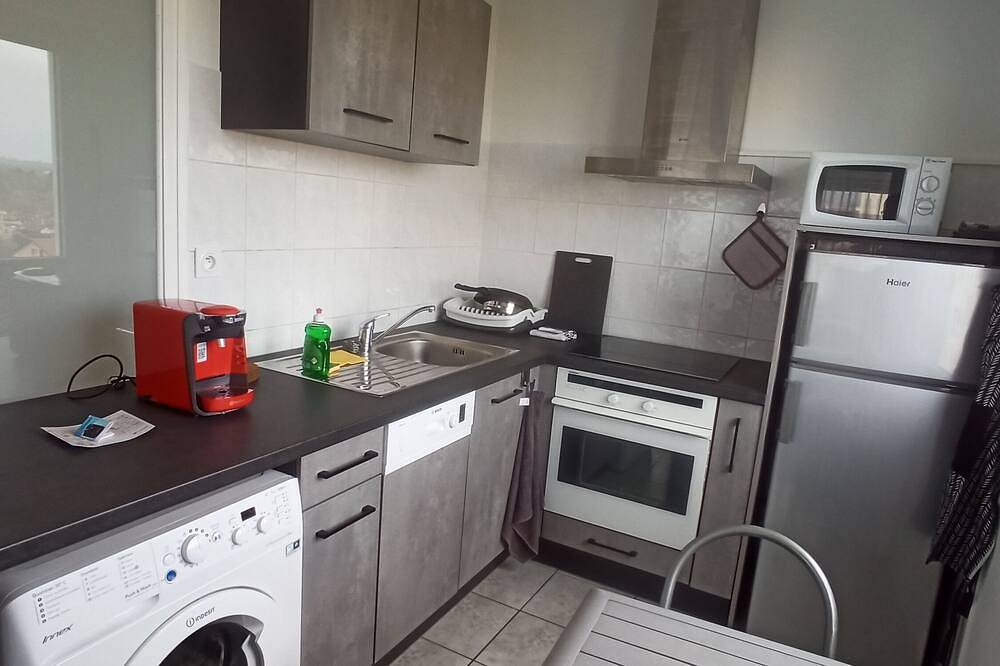 Entire apartment, Apprentice Ambilly in Ambilly, Saint-Julien-en-Genevois region