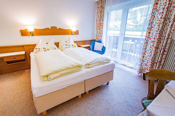 Ferienwohnung für 3 Personen, mit Balkon in Ramsau am Dachstein - 4