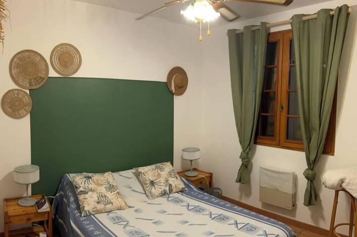 Villa pour 8 personnes, avec jardin et terrasse, animaux acceptés à Fréjus - 3