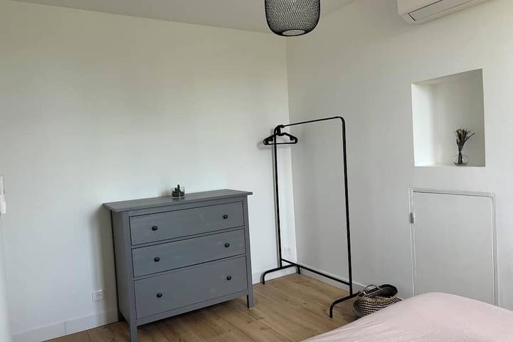 Entire apartment, Havre de Paix au Sein D'un T3 D'une Bastide Aixoise in Aix-en-Provence, Mediterranean Coast (France)