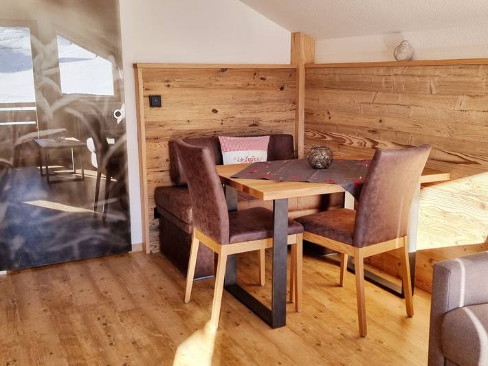 Geheel appartement, Vakantieappartement voor 2 personen met uitzicht in Oberstdorf, Zwaben (Bayern)