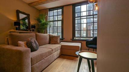 Ferienwohnung für 4 Personen, mit Ausblick in Anne Frank Haus