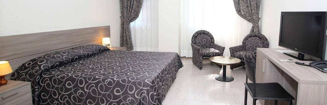 Hôtel pour 2 personnes à Novare - 2
