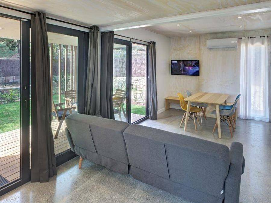 Camping Globo Barcelona - Bungalow 5 personen - Cubik 5/6 pers in Canet de Mar, Costa del Maresme