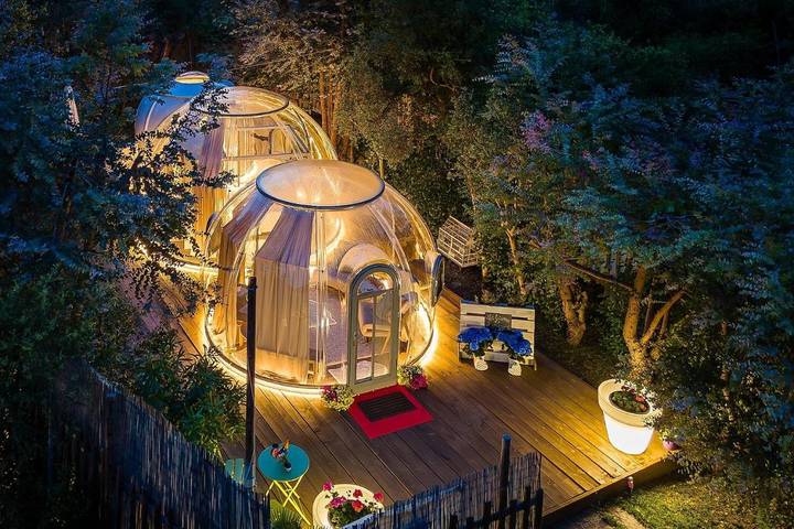 Tenda per 2 persone, con giardino e piscina nonché idromassaggio in Liguria