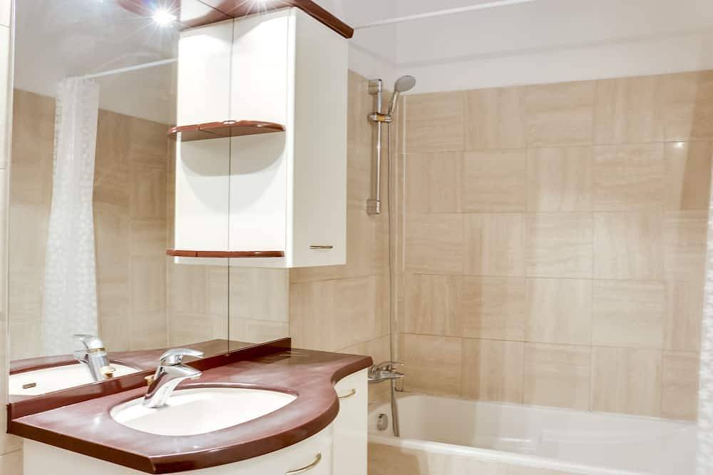Appartement entier, Unité 007 Marais Pompidou 1 chambre 6 pax in 3e arrondissement, Paris