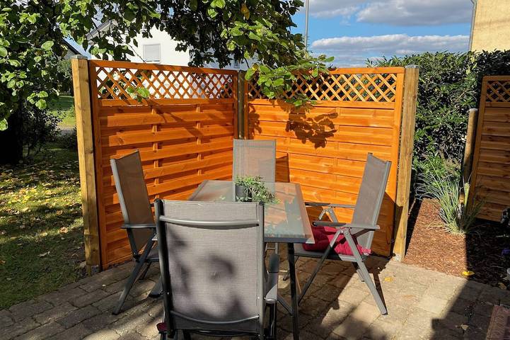 Ferienhaus für 4 Personen, mit Terrasse und Garten an der Burg Eltz