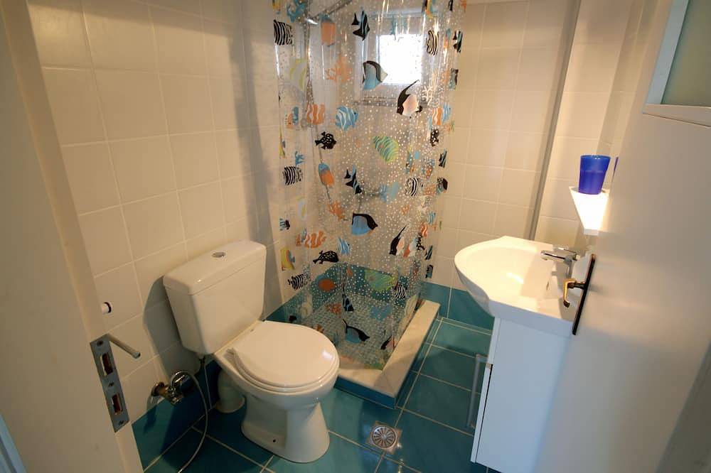 Ganze Wohnung, La Luna Blu Apartment \"Luna\", Meerblick, 500 Meter vom Strand entfernt in Ferma, Lasithi