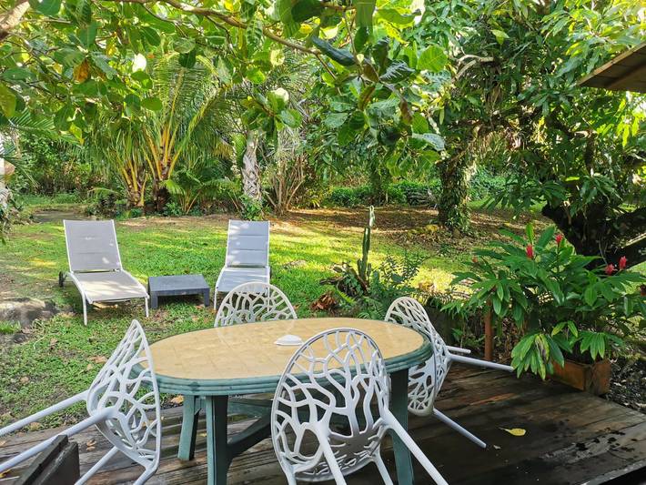 Location de vacances pour 4 personnes, avec terrasse et jardin à Bouillante - 2