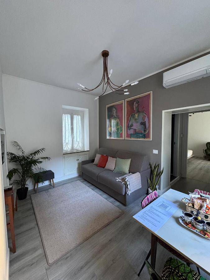 Appartamento per 4 persone, con balcone e panorama a Ariccia