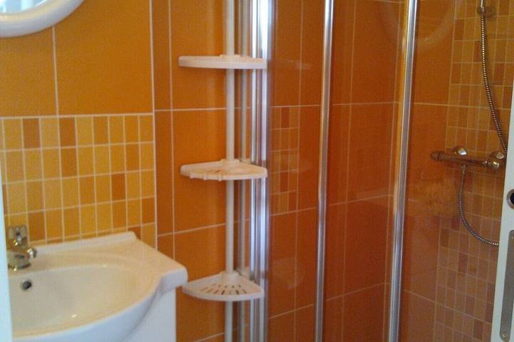 Gîte pour 2 personnes, avec jardin et terrasse à Saint-Samson-sur-Rance - 4