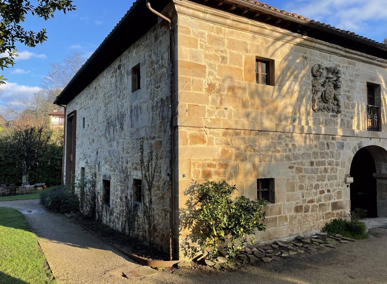 Casona de Cordoba - Esles de Cayon - habitación 1 - Suite familiar - Este in Santa María de Cayón, Côte Cantabrienne