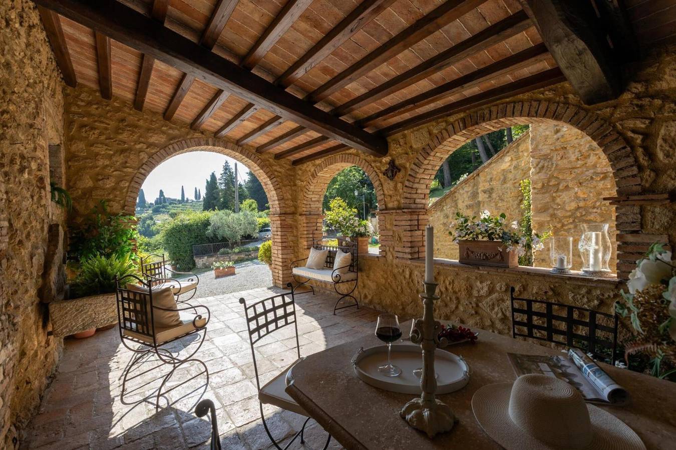 Appartamento intero, Appartamento 'Podere Del Botruccio - Girasole' con piscina, giardino e Wi-Fi condivisi in Pomarance, Riserva Naturale di Monterufoli