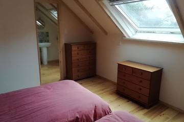 Gîte pour 2 Personnes dans Berrien, Parc naturel régional d'Armorique, Photo 1