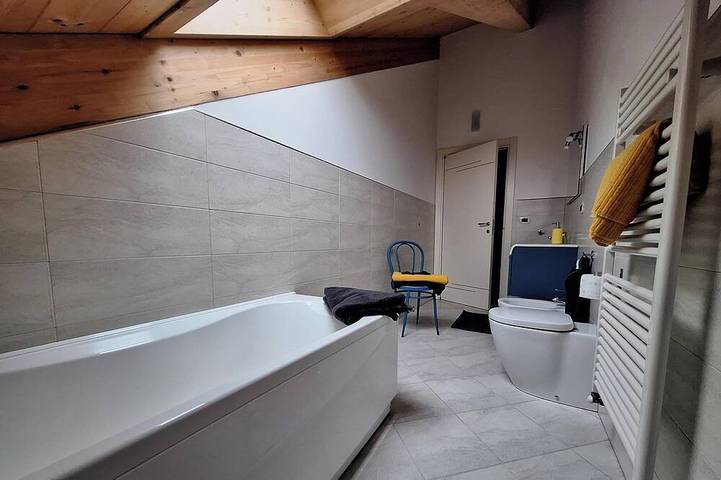 Location de vacances pour 6 personnes, avec Balcon et Jardin à Leinì - 3