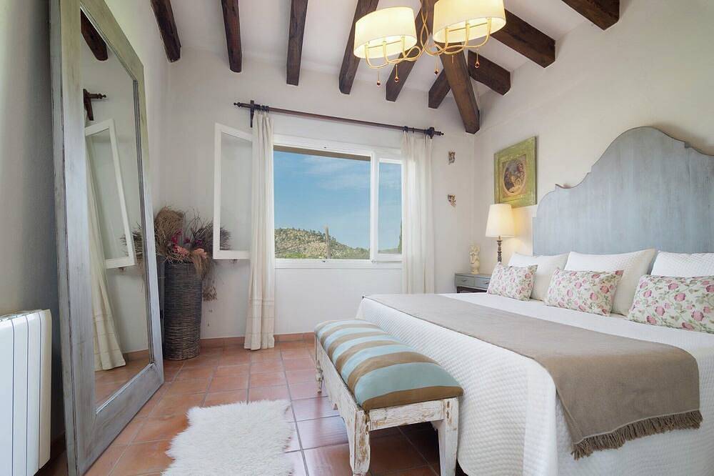 Casa Rústica en Mancor con Piscina in Mancor del Valle, Interior de Mallorca