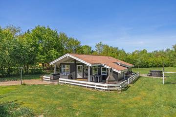 Villa für 6 Personen, mit Sauna, mit Haustier in Jegum