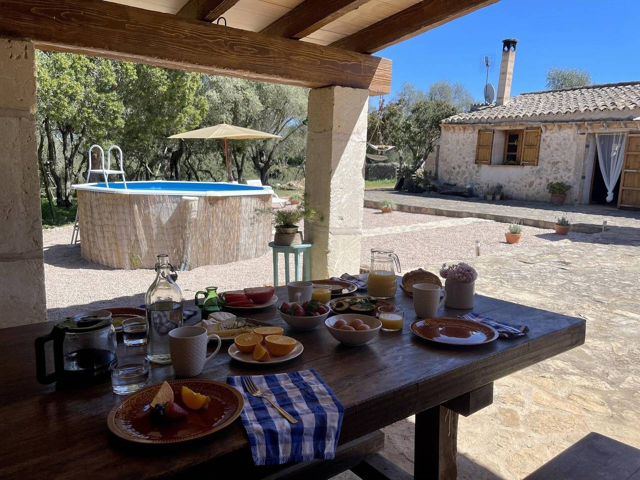 Charming Holiday Home with Pool, Bbq, and Scenic Views in Majorca's Heart in Lloret de Vistalegre, Majorca Center