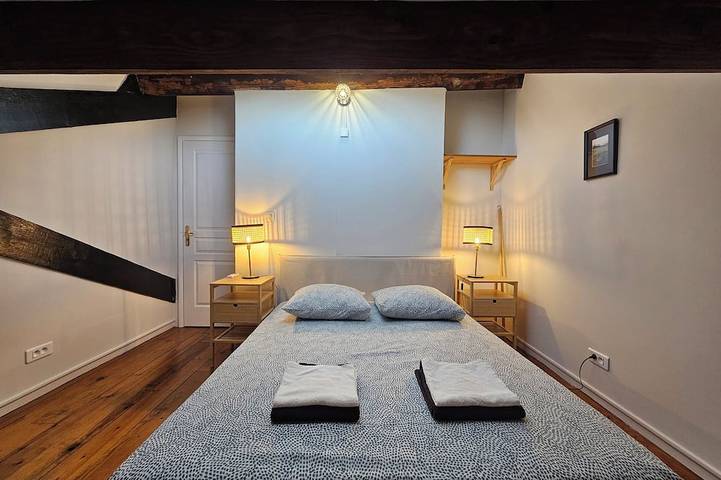 Location de vacances pour 8 personnes, avec terrasse et jardin à Bize-Minervois - 2