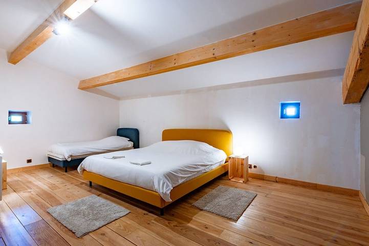 Location de vacances pour 20 personnes, avec jardin et sauna à Puy-Saint-Martin - 2