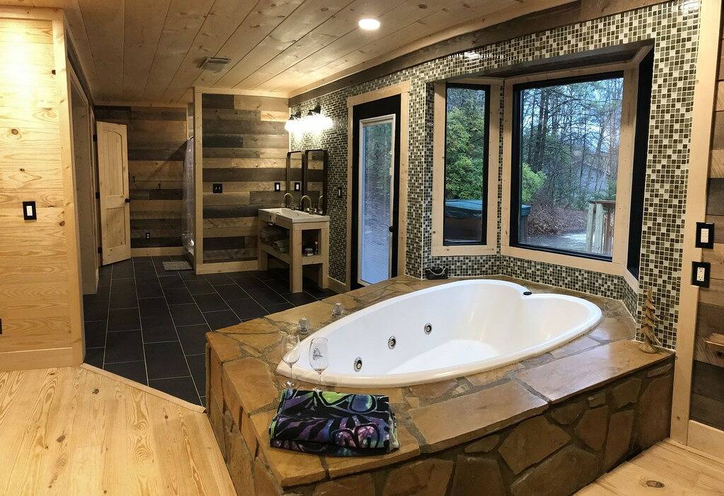 Kabine für 2 beheiztes Hallenbad und Wasserfall ganz privat! in Sevier County