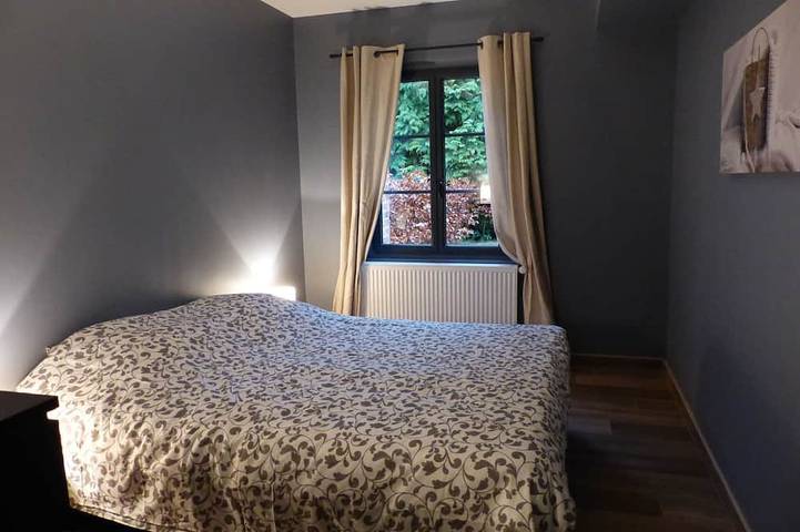 Location de vacances pour 8 personnes, avec jardin et terrasse à Cottévrard - 2